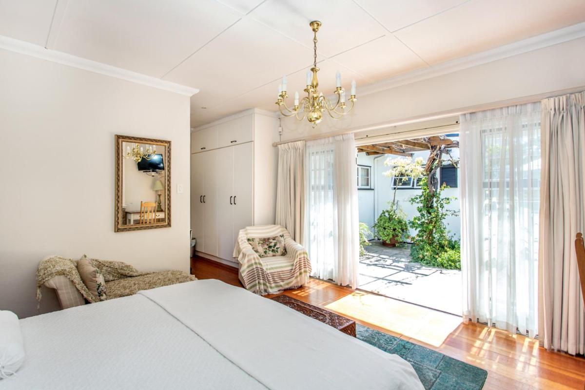Invergara (Adults Only) Cape Town Exterior photo
